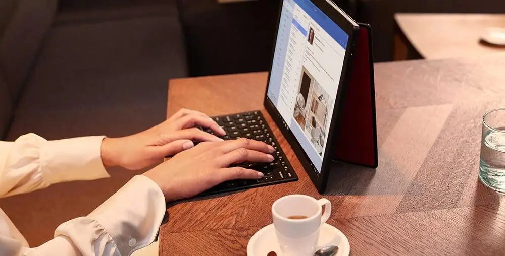 World's First Foldable PC Lenovo ThinkPad X1 Fold Laptop+Tablet 13.3 Inch 2048x1536 OLED Touch i5-L16G7 Type-C WiFi 6 5G WiFi